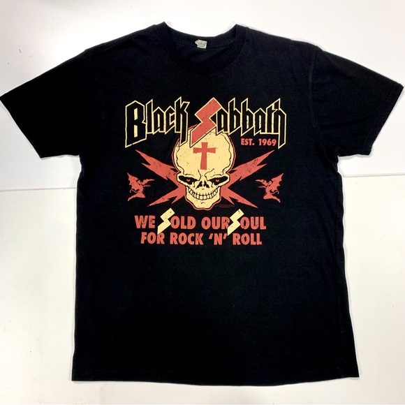 ❤︎︎❤︎︎❤︎︎🆂🅾︎🅻🅳❤︎︎❤︎︎❤︎︎Black Sabbath We Sold Our Soul For Rock  T-shirt - Picture 1 of 4